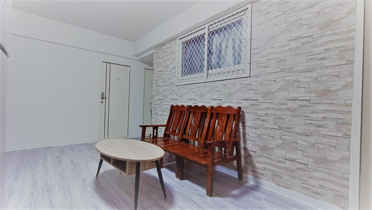 Fengchia Bichon B&B Taichung Bagian luar foto