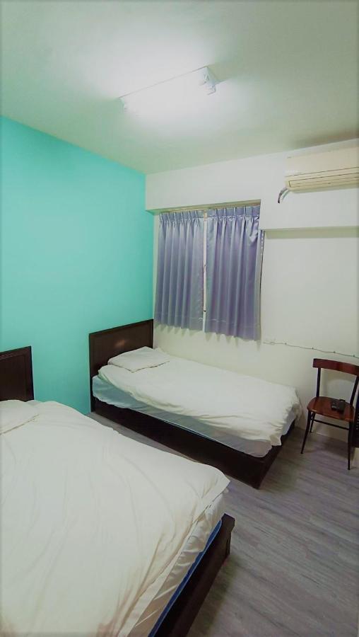 Fengchia Bichon B&B Taichung Bagian luar foto