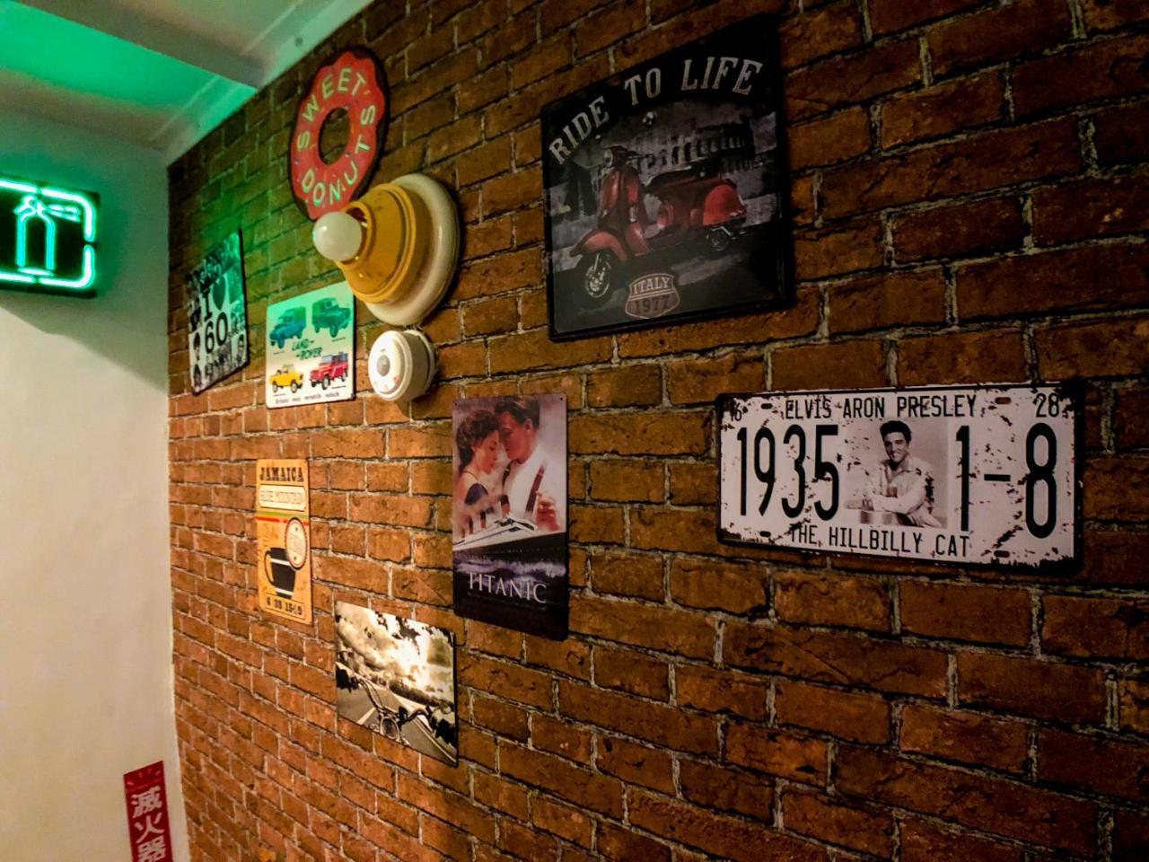 Fengchia Bichon B&B Taichung Bagian luar foto